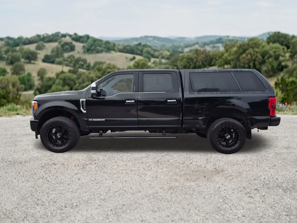 Used 2017 Black Ford Platinum image 5