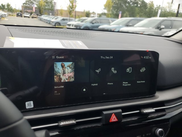 New 2027 Wolf Gray Kia S image 31