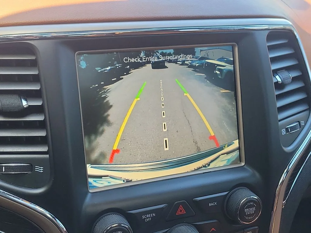 Used 2017 White Jeep Summit image 32