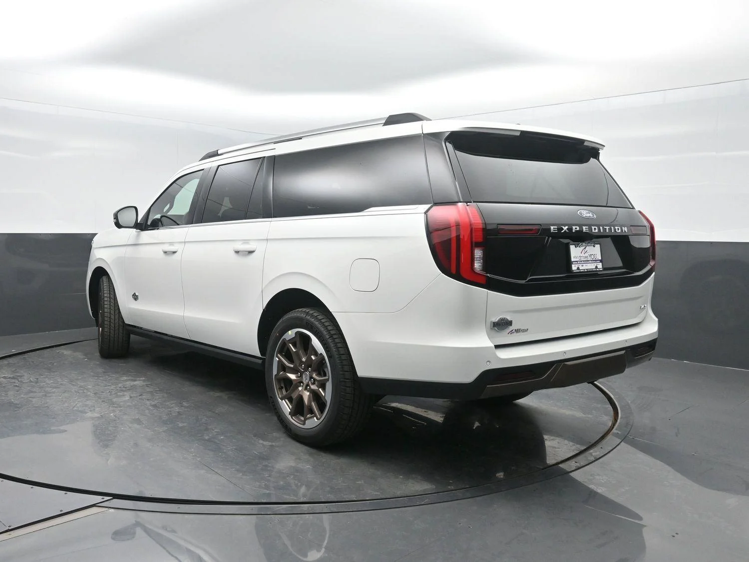New 2026 Star White Metallic Tri-Coat Ford MAX King Ranch® image 47