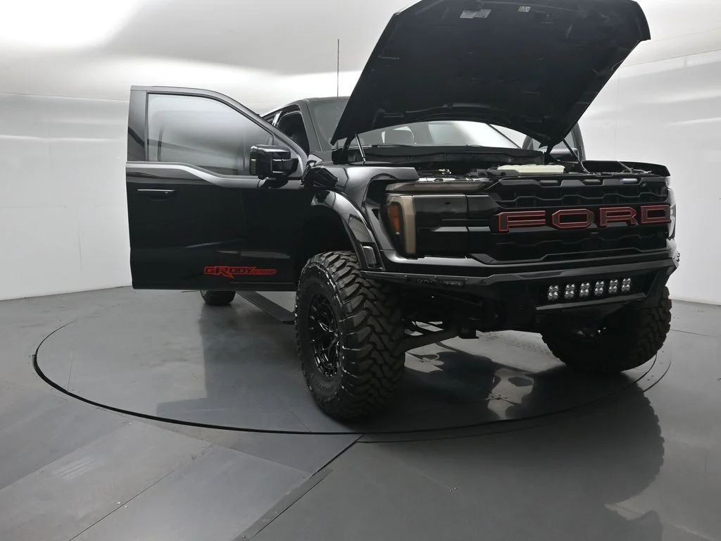 New 2026 Agate Black Metallic Ford Raptor image 41