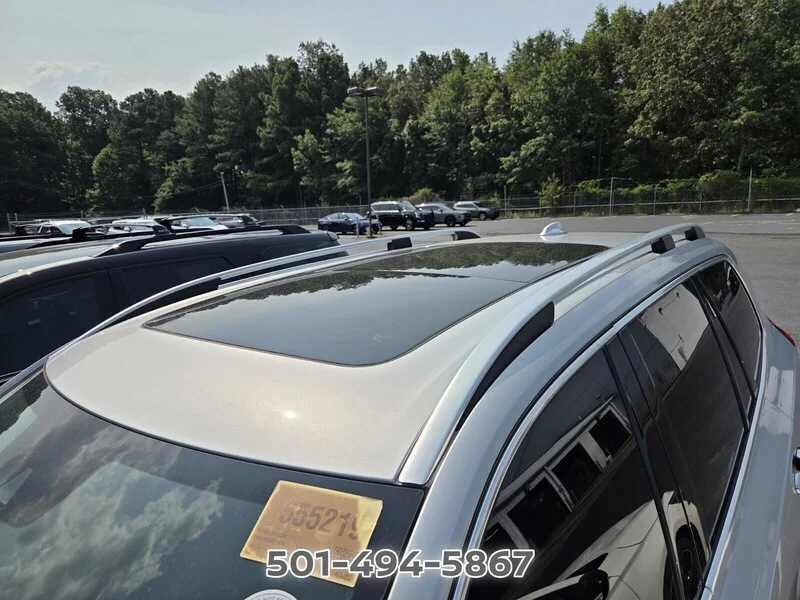 Used 2017 Bright Silver Metallic VOLVO T6 MOMENTUM image 5