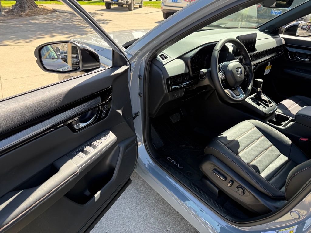 Used 2026 Urban Gray Pearl Honda Sport Touring image 15
