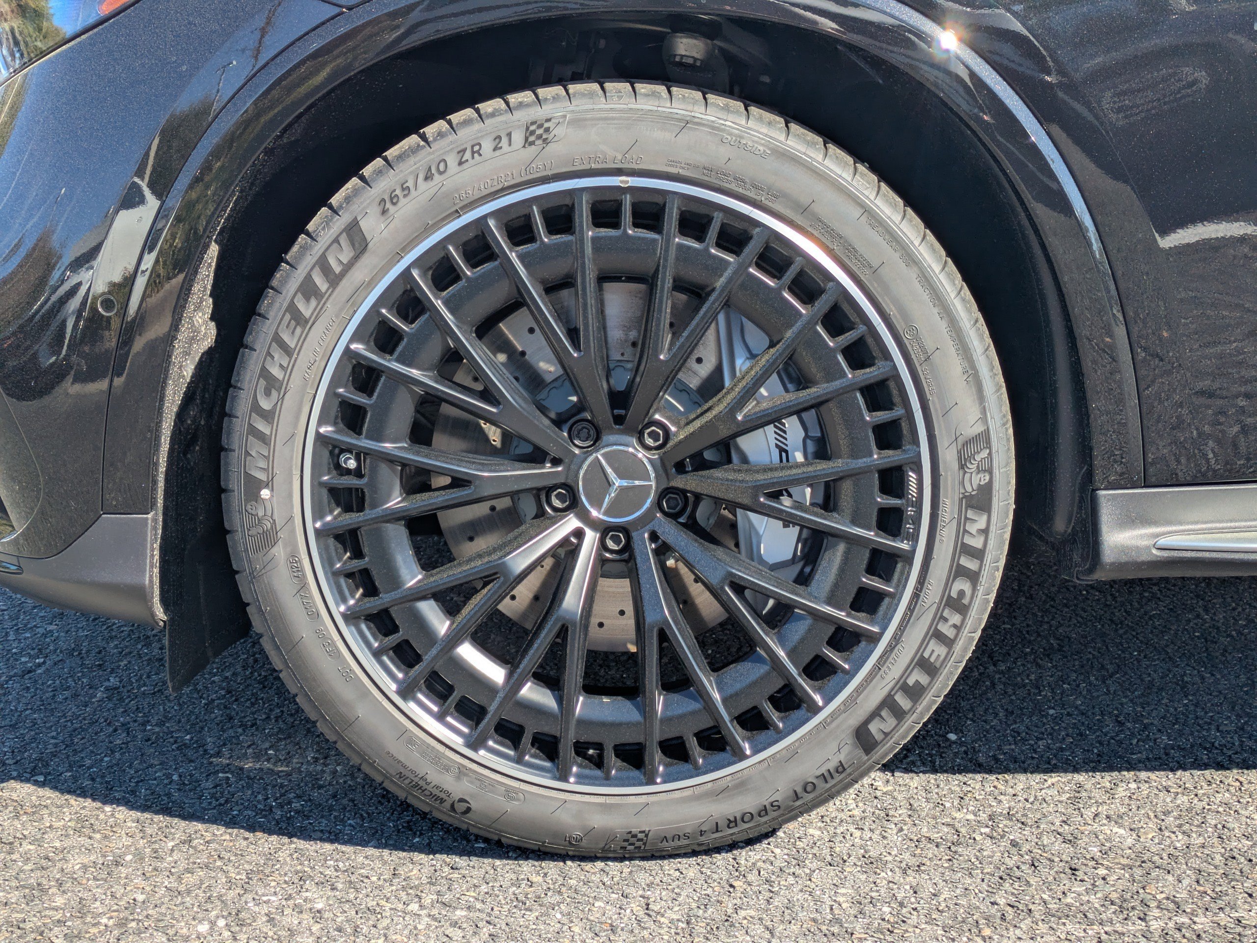 New 2026 Obsidian Black Metallic Mercedes-Benz AMG® GLC 43 4MATIC® SUV image 3