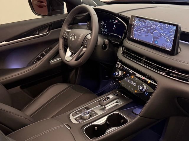 New 2027 2T SUN RED INFINITI Sport AWD image 23
