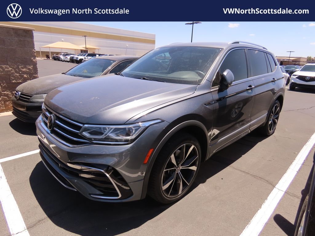 2022 Volkswagen Tiguan 2.0T SEL R-Line 4Motion's photo