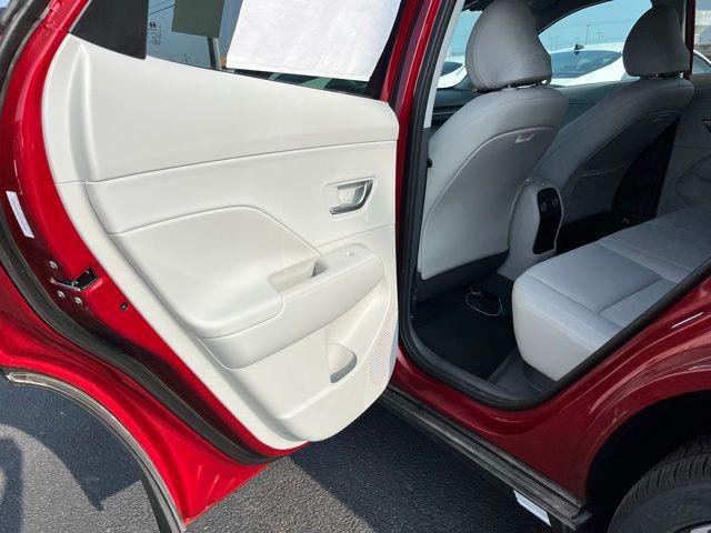 2026 Hyundai Kona SEL Premium - Photo 17