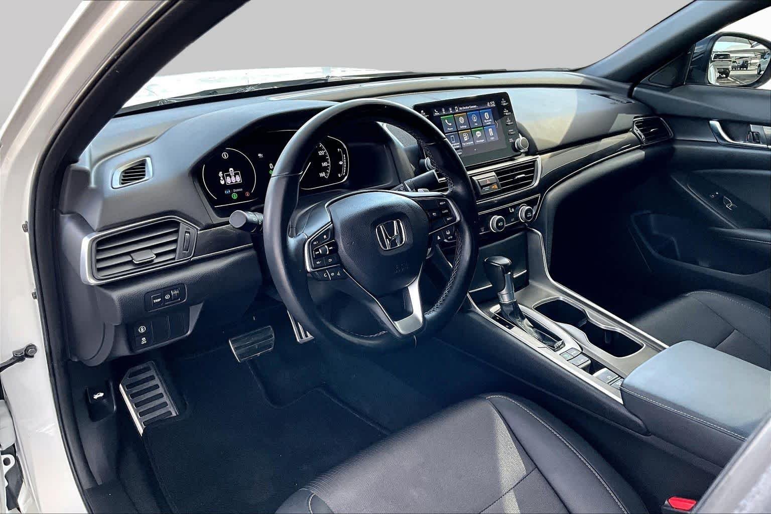 Used 2021 Platinum White Pearl Honda Sport image 18