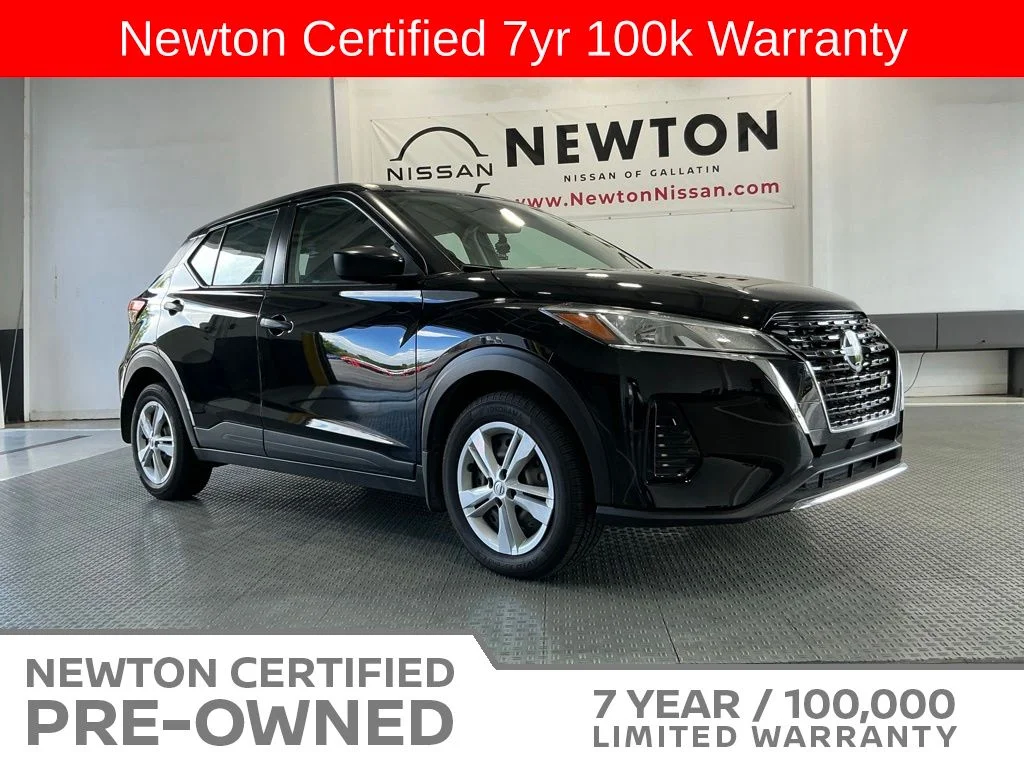 Certified Used 2024 Super Black Nissan S image 9