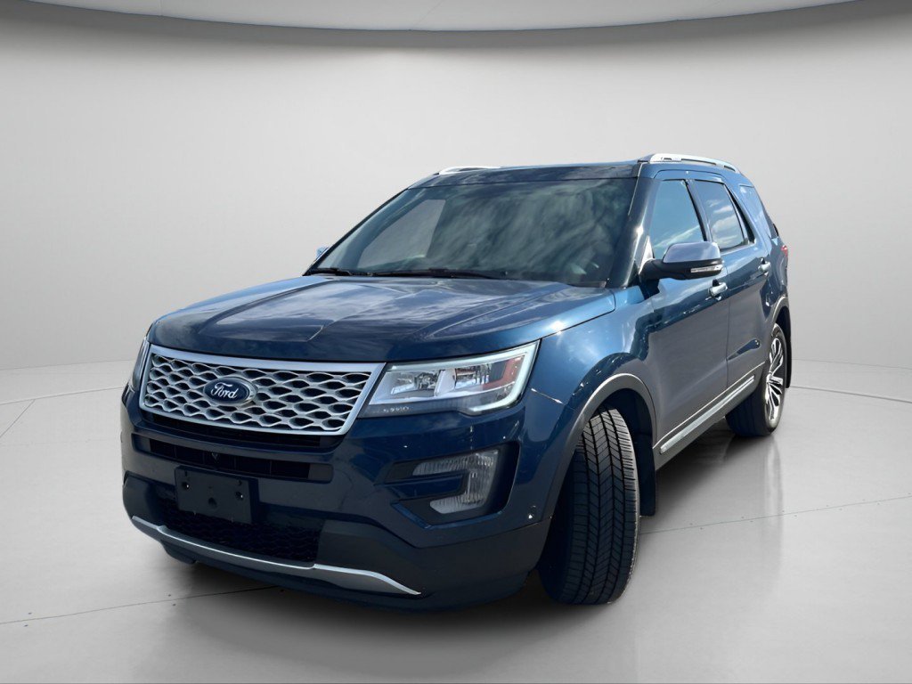 Used 2017 Blue Ford Platinum image 16