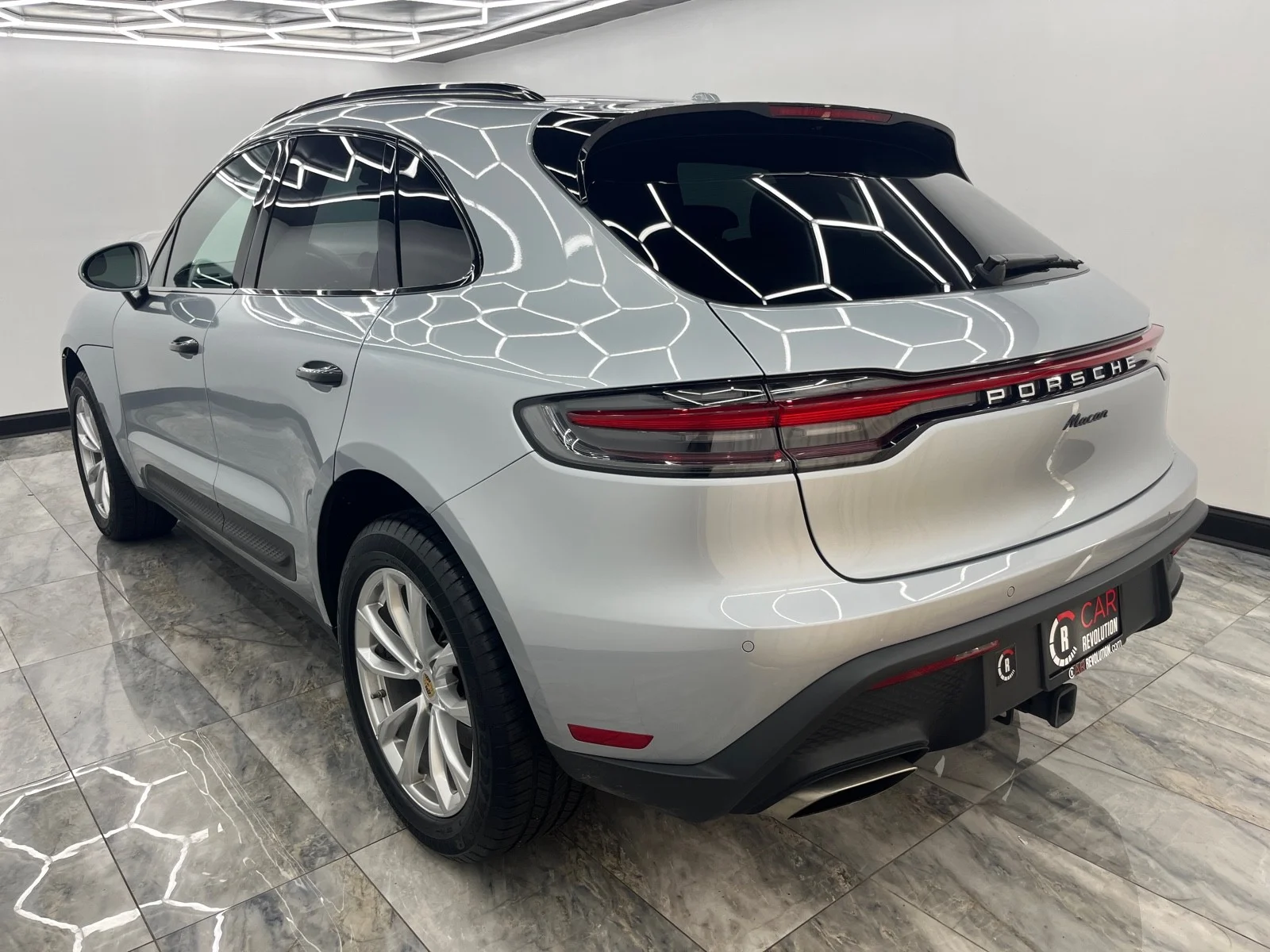 Used 2022 Dolomite Silver Metallic Porsche AWD image 5