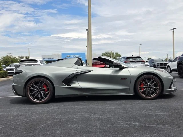 Used 2023 Gray Chevrolet Stingray image 7