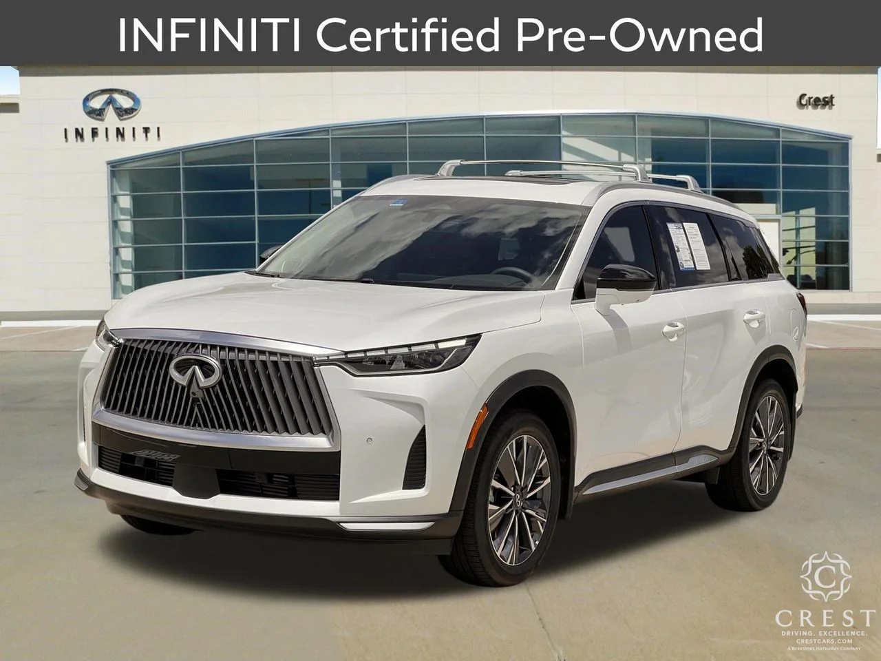 Certified Used 2026 Radiant White INFINITI LUXE image 9