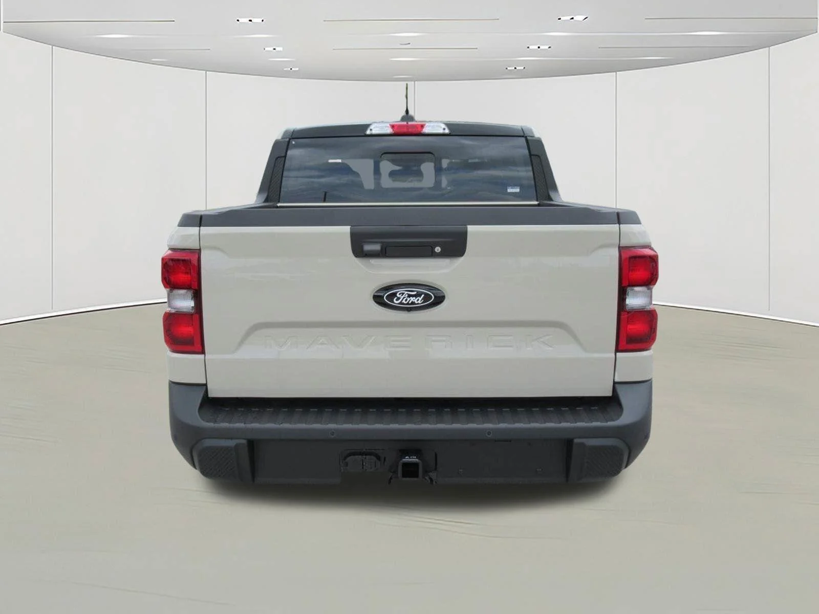 New 2025 Desert Sand Ford Lariat® image 5