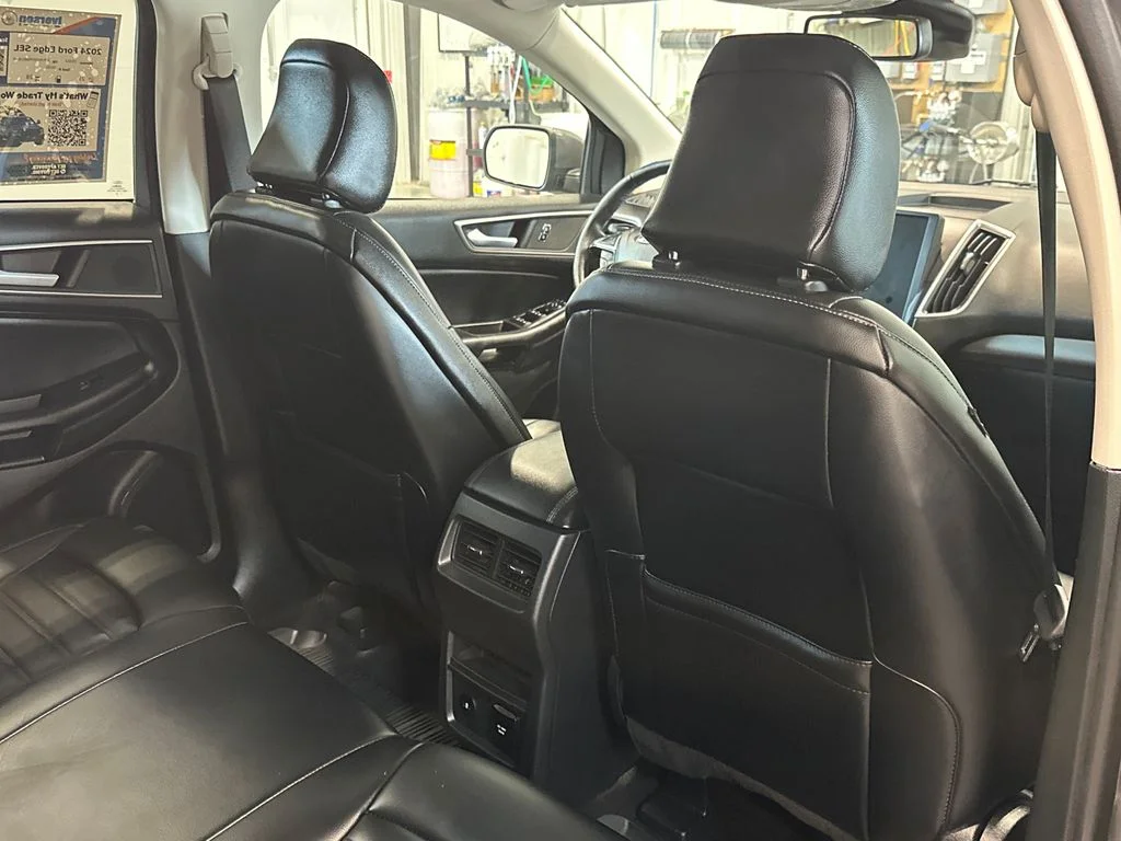 Used 2024 Gray Ford SEL image 42