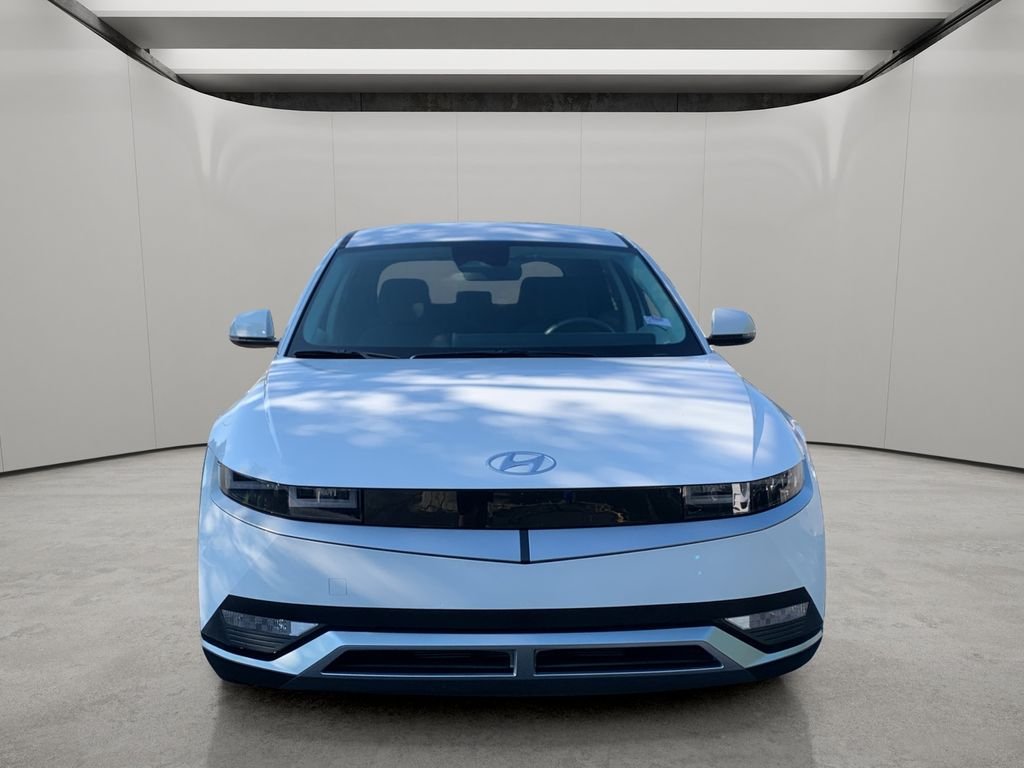 2024 Hyundai IONIQ 5 SE - Photo 8