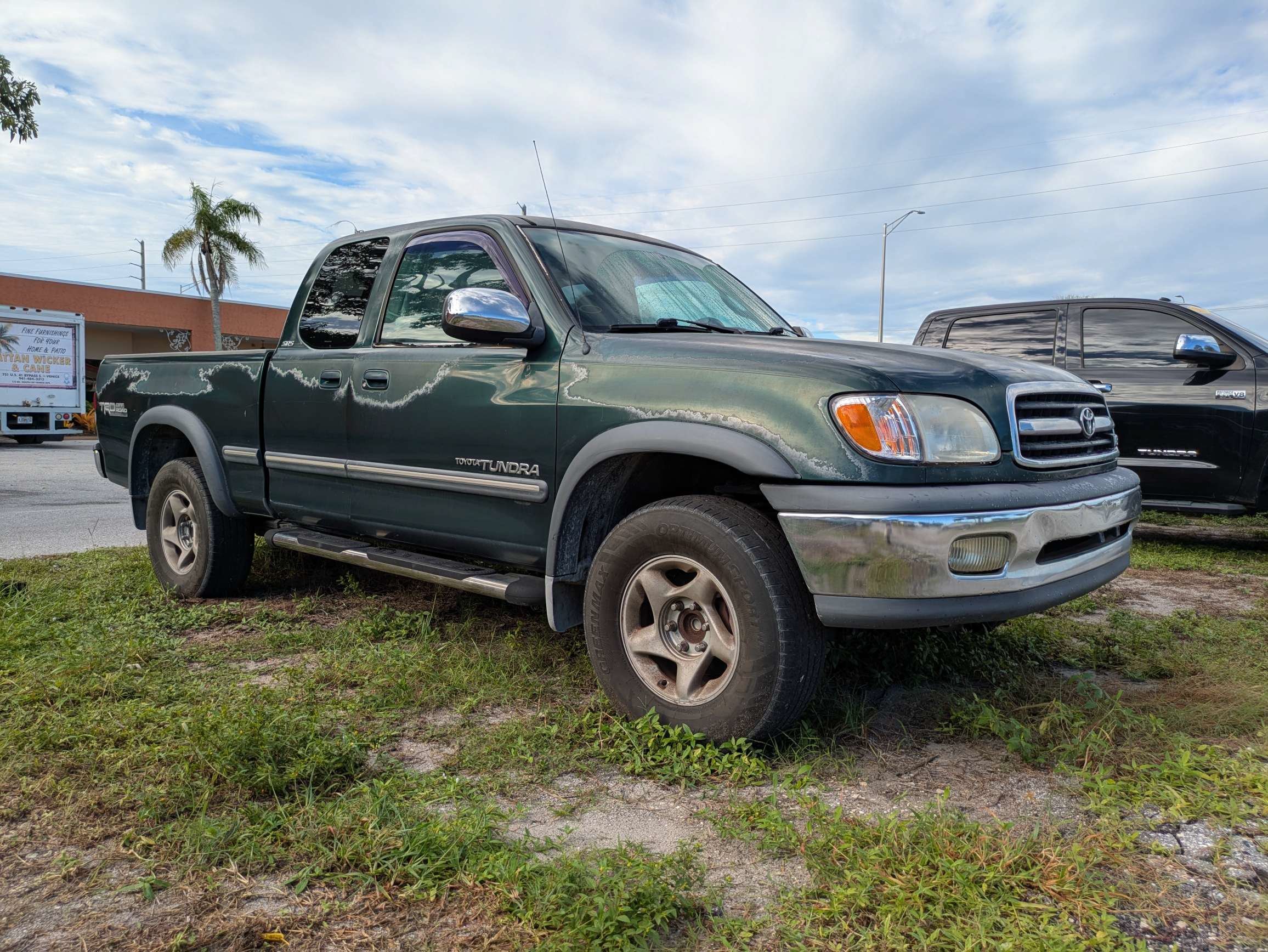 Used 2002  Toyota SR5 image 2