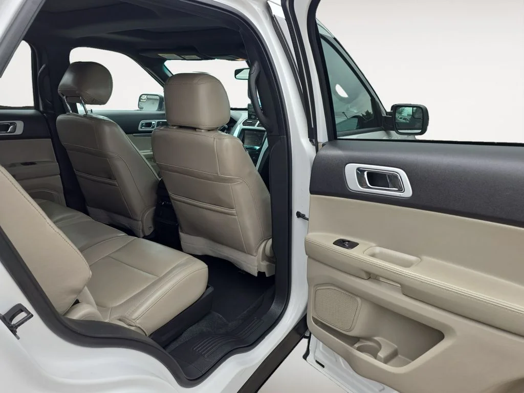 Used 2014 White Ford XLT image 11