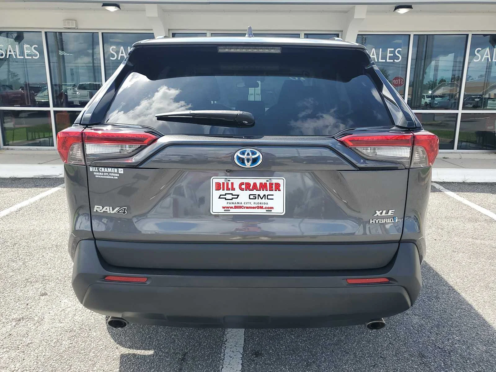 Used 2021 Gray Toyota Hybrid LE image 5