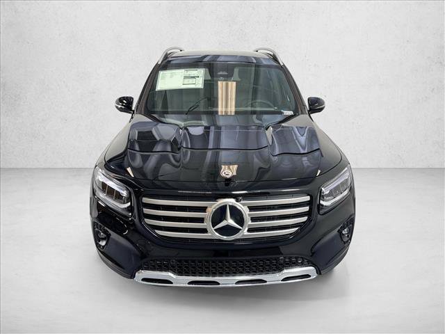 New 2026 Night Black Mercedes-Benz GLB 250 image 32