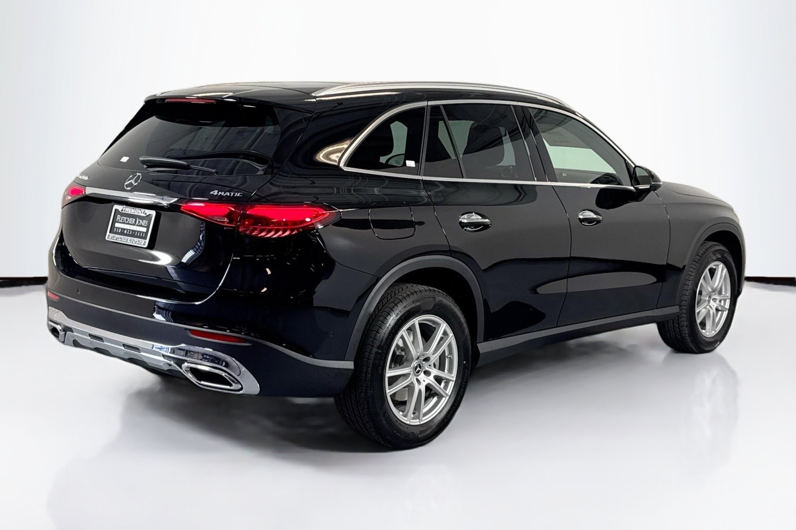 New 2026 Black Mercedes-Benz GLC 300 image 5