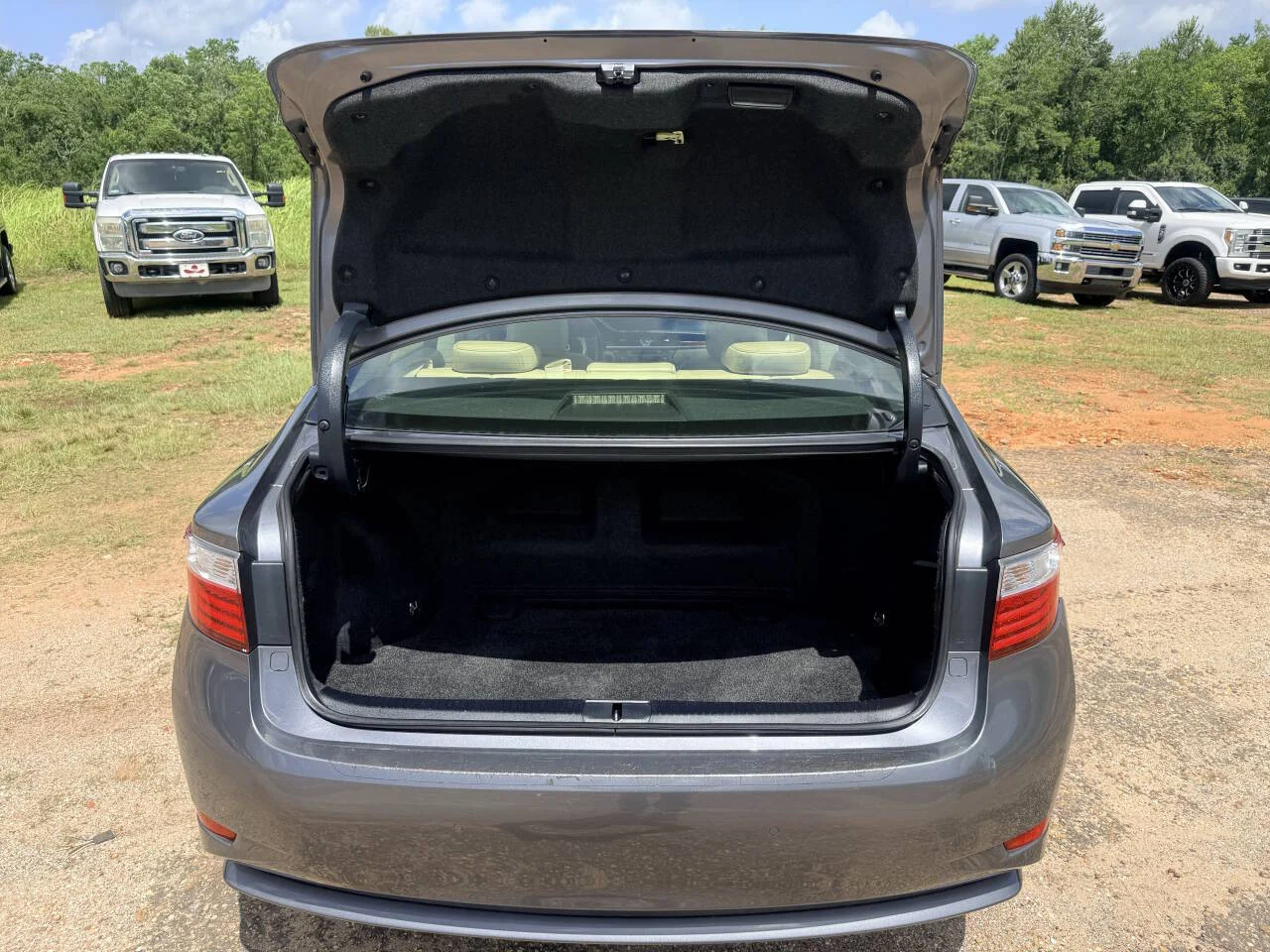 Used 2013 Gray Lexus Base 4dr Sedan image 10