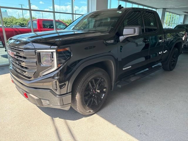 Used 2025 Black GMC Elevation image 4