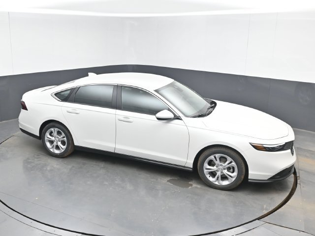 New 2026 Platinum White Pearl Honda LX image 26