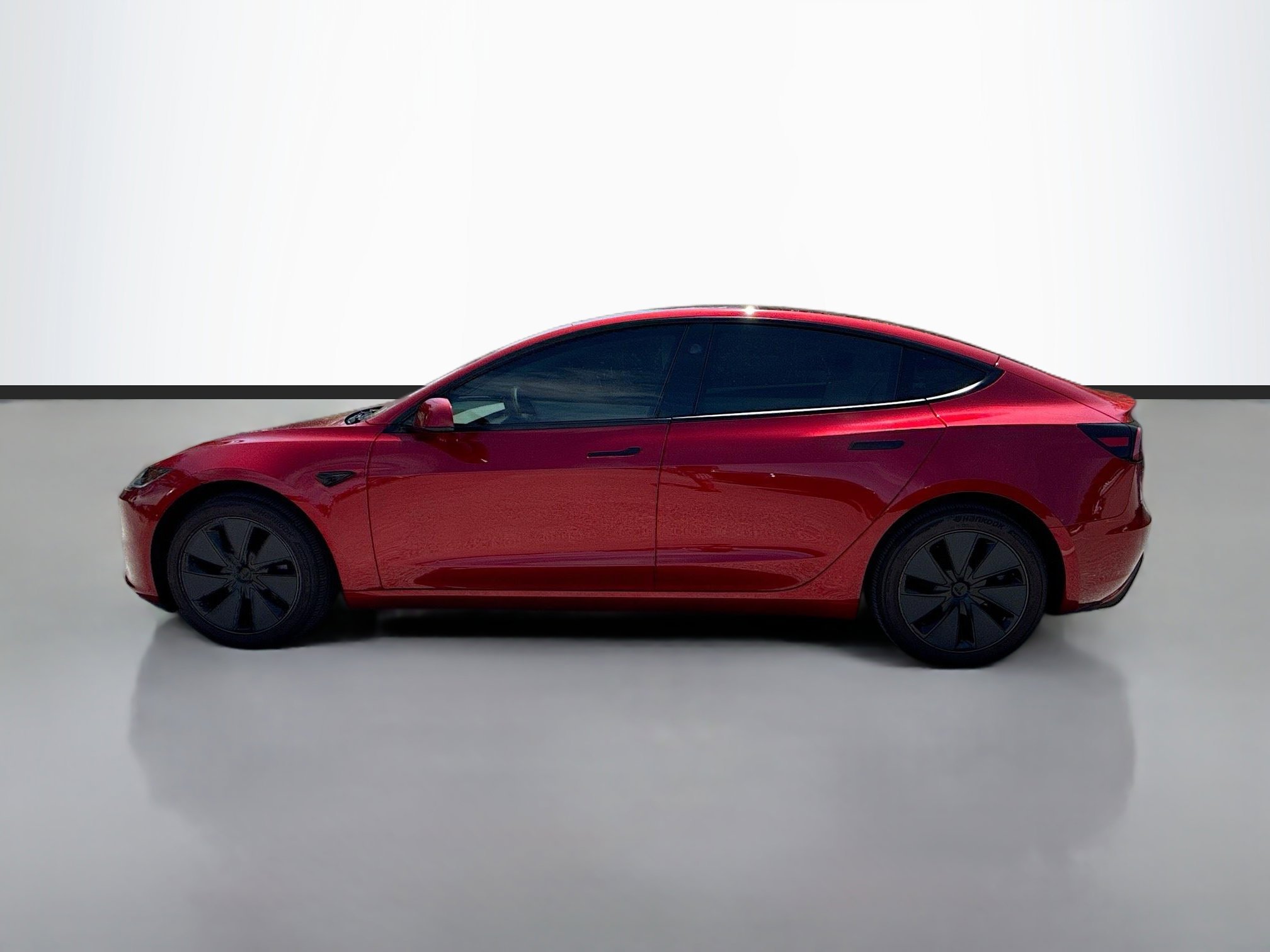 Used 2025 Tesla Model 3 Long Range with VIN 5YJ3E1EA4SF008161 for sale in Sarasota, FL