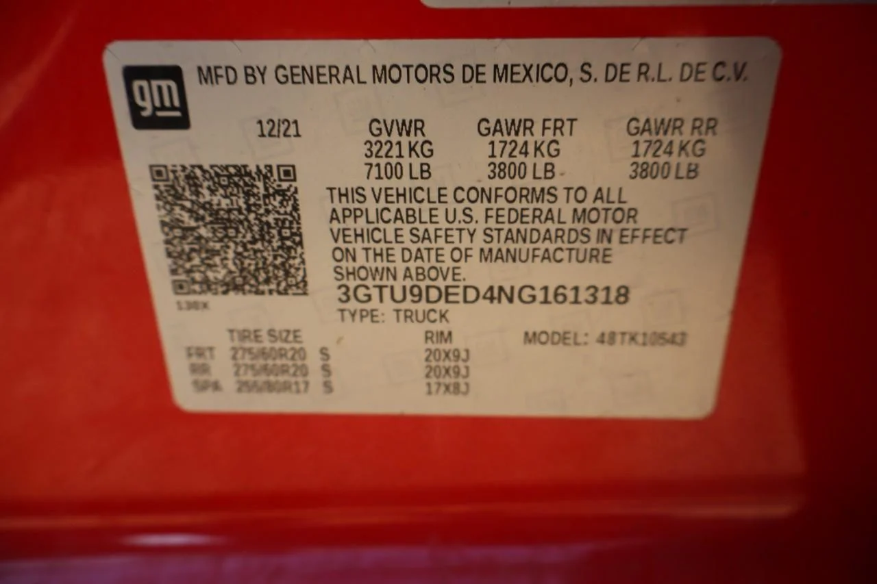Used 2022 Cardinal Red GMC SLT image 20