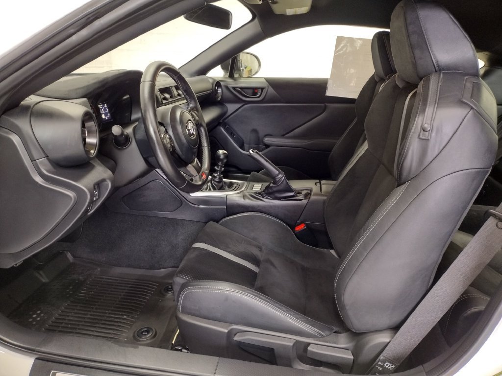 Used 2023 White Toyota Premium image 21