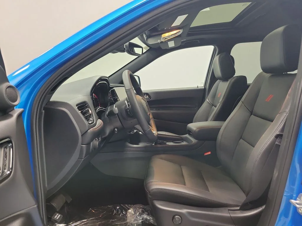 New 2026 B5 Blue Exterior Paint Dodge GT Plus HEMI V8 image 13