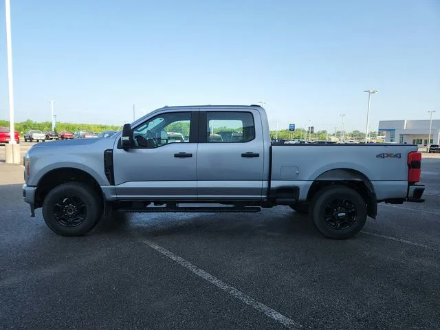 Used 2023 Silver Ford XL image 23