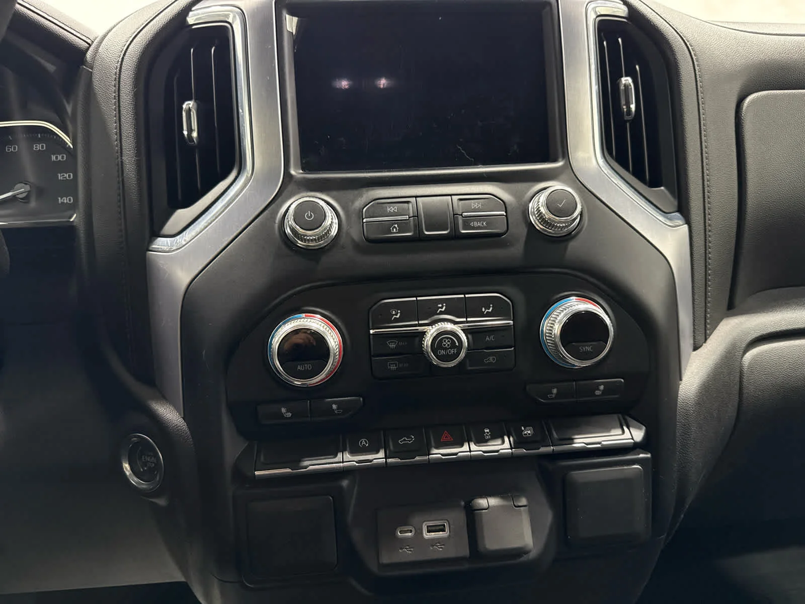 Certified Used 2020 QUICKSILVER METALLIC GMC Elevation image 18