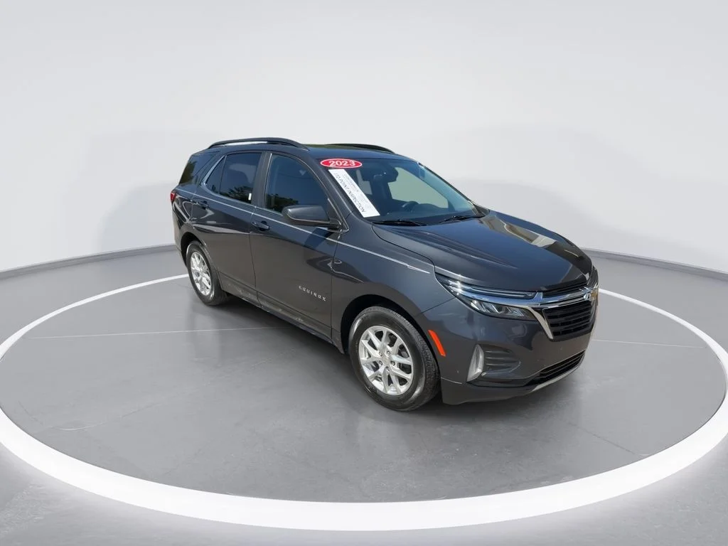 Used 2023 Gray Chevrolet LT image 2