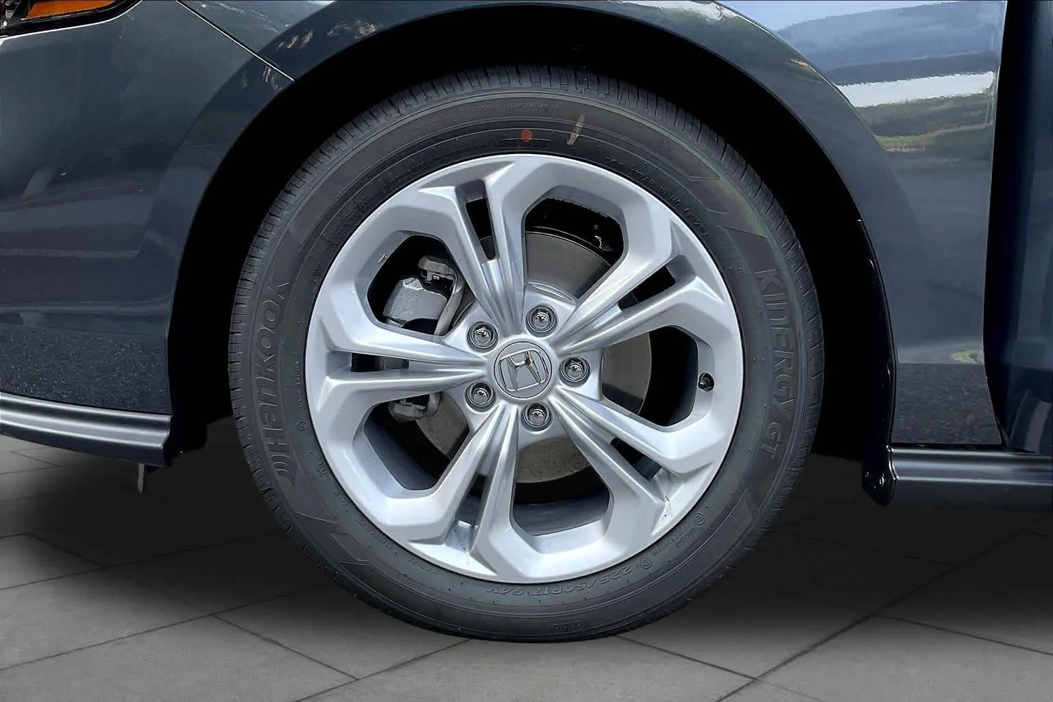New 2026 Meteorite Gray Metallic Honda LX image 11