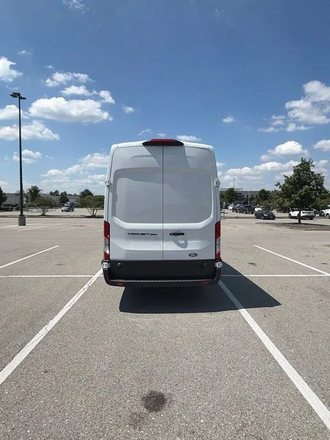 New 2026 Oxford White Ford Cargo Van image 6