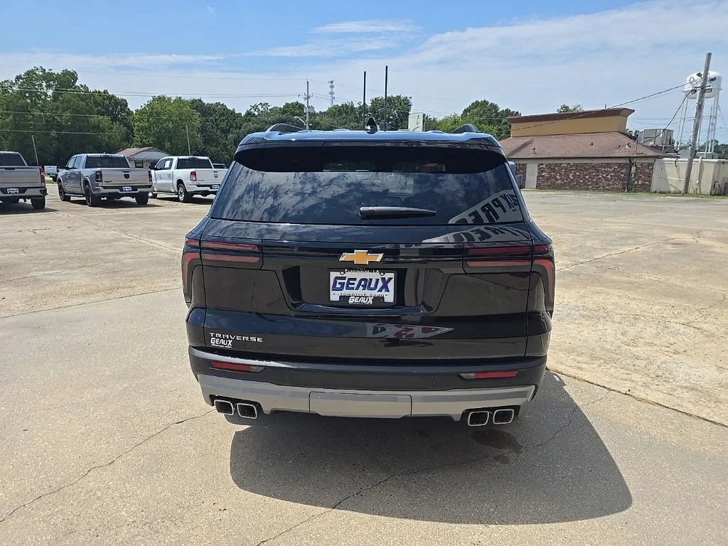 Used 2026 Black Chevrolet LT image 7