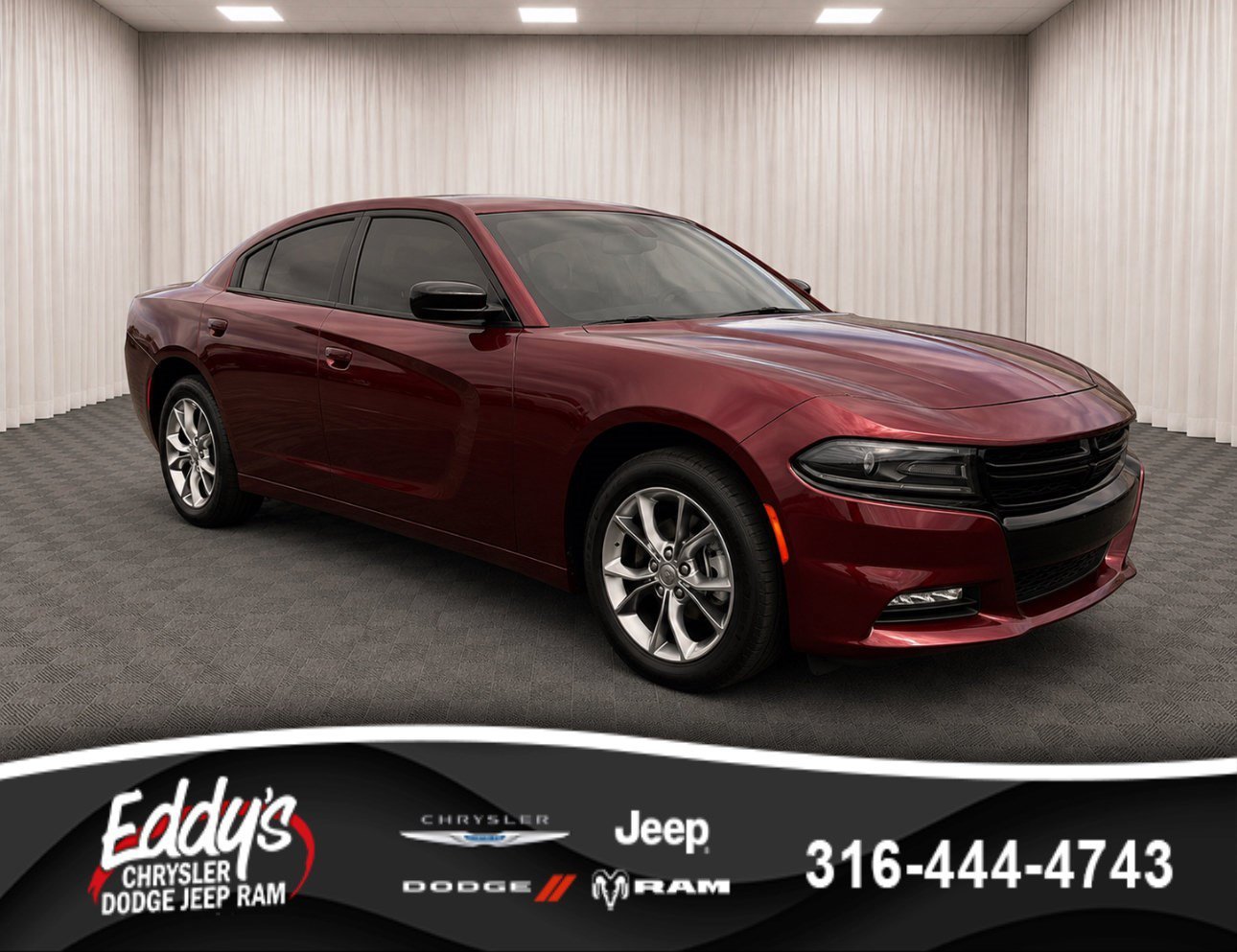 Used 2023 Octane Red Pearlcoat Dodge SXT image 1