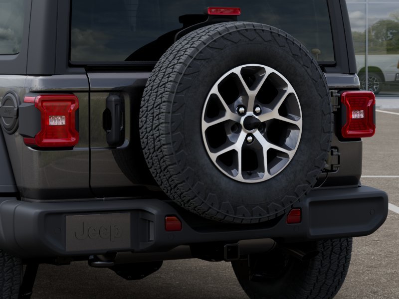 New 2025 Granite Crystal Metallic Clear-Coat Exterior Paint Jeep Sport S image 41