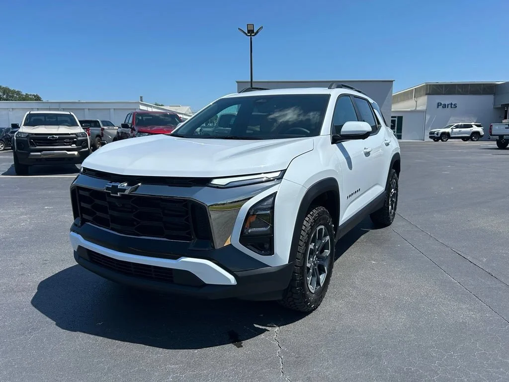 New 2027 Polar White Tricoat Chevrolet ACTIV image 4