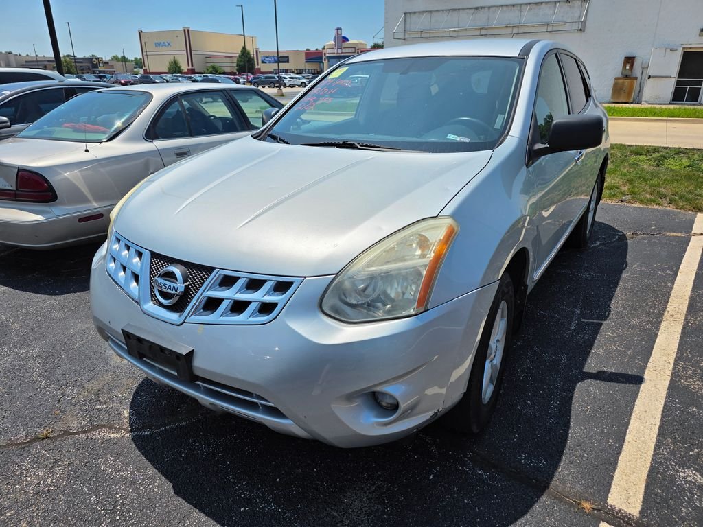 Used 2012 Brilliant Silver Metallic Nissan S image 3