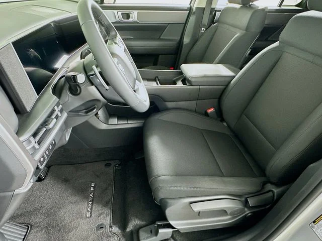 New 2026 Silver Hyundai SE image 9
