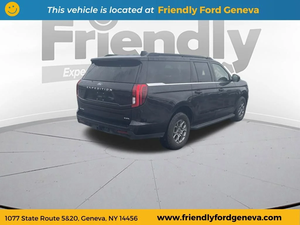 Used 2025 Black Metallic Ford Active image 5