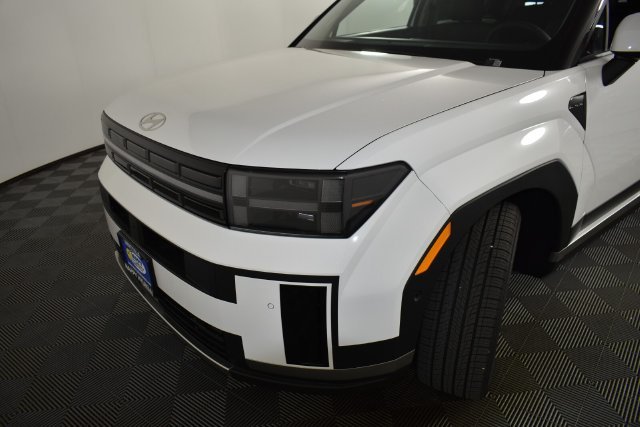 New 2027 White Hyundai Limited image 11