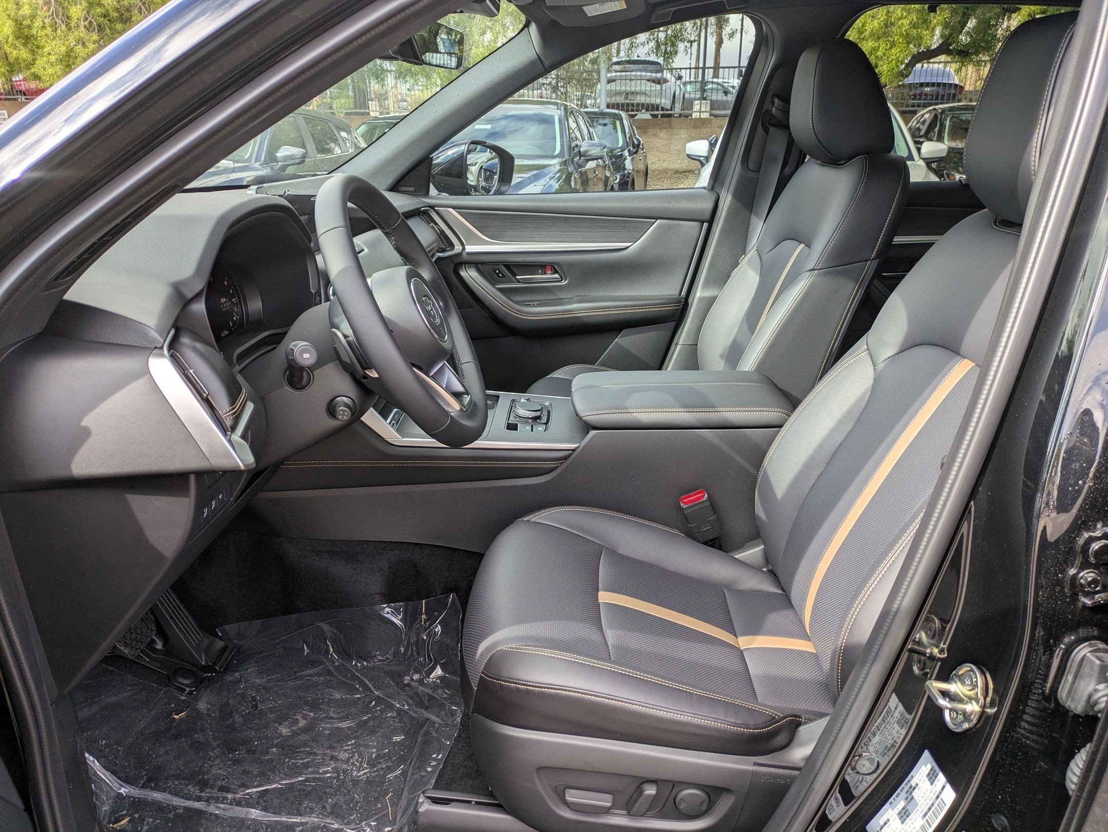 2026 Mazda CX-90 Premium Plus Package - Photo 17