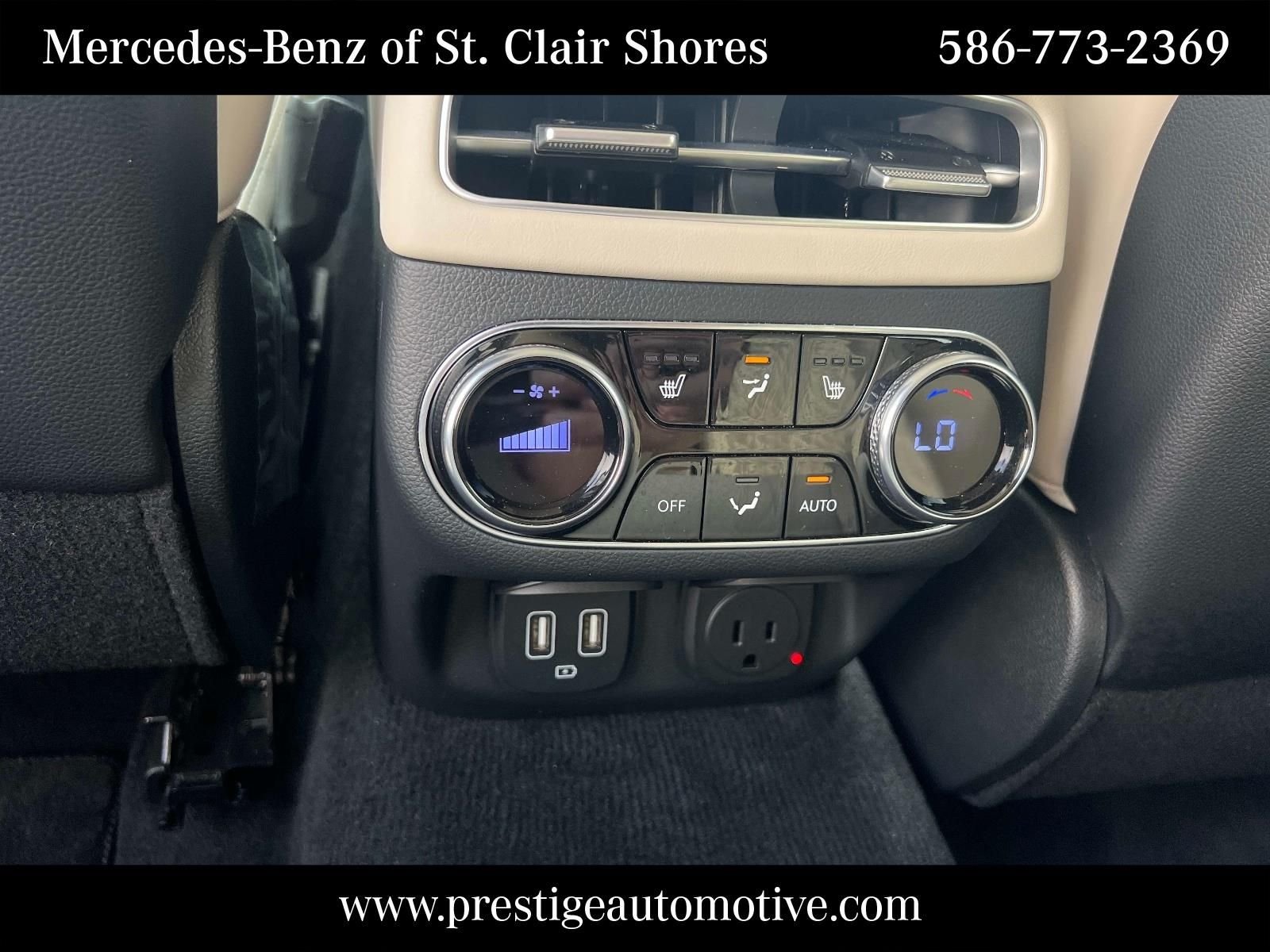 Used 2023 Gray Genesis 3.5T Sport image 17