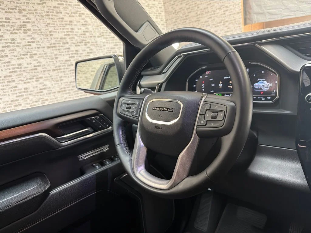 Used 2025 Sterling Metallic GMC Denali image 16