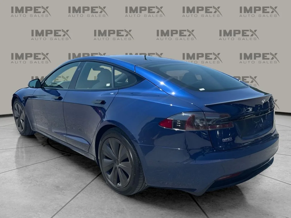 Used 2021 Blue Tesla Plaid image 2