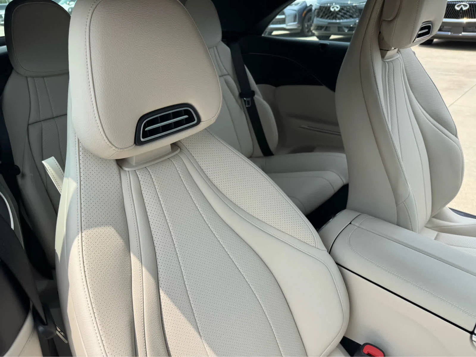 Used 2024 Polar White Mercedes-Benz CLE 450 image 13
